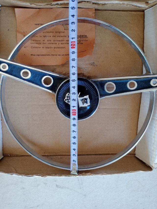 Centro Volante Seat 850,127