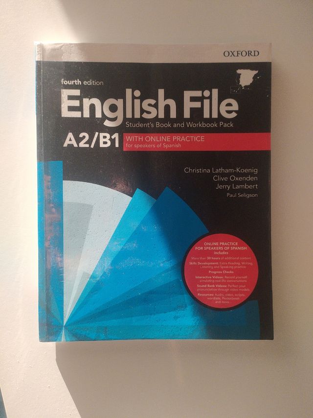 English File A2/b1 Student's Book And Workbook ...