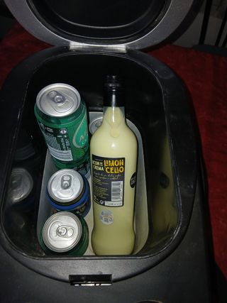 Nevera Black+Decker portátil ,para caliente y frío