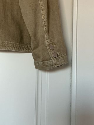 Sobrecamisa vaquera Zara gris piedra