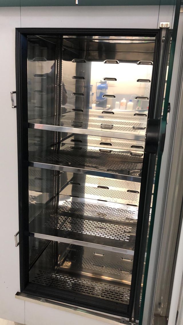 Incubadora EQUITEC refrigerada