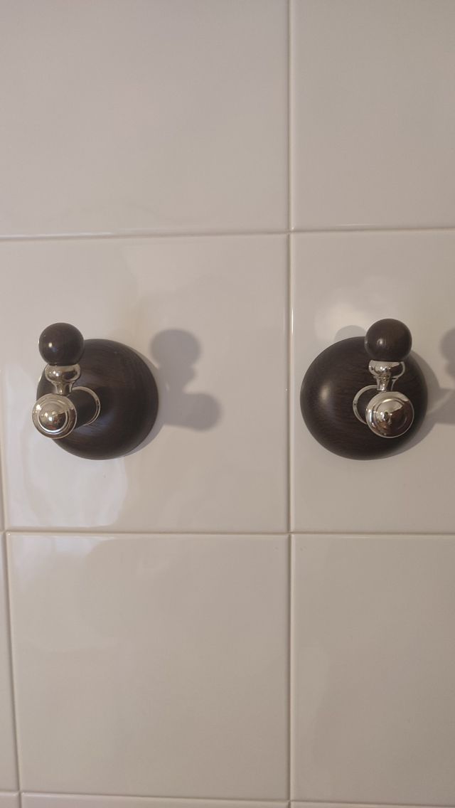 5 ACCESORIOS DE BAÑO