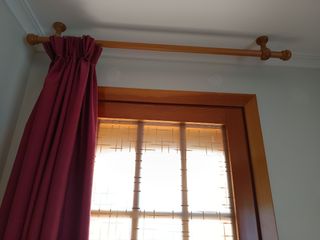 Cortinas rojas habitación