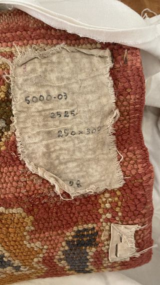 Alfombra antigua Fundación  Gremios 250x300cm Lana