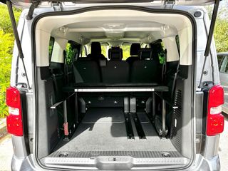Peugeot Traveller 2025