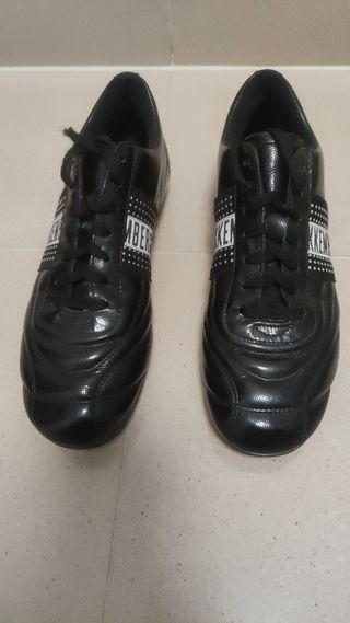 Zapatillas Bikkembergs 37 negras y plata