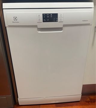 Lavavajillas Electrolux - casi nuevo