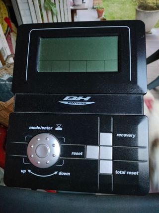 Bicicleta estática BH Fitness