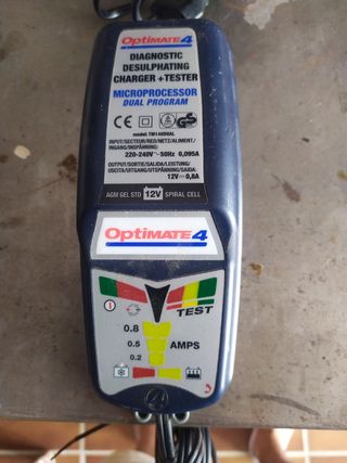 Cargador Optimate 4 baterías moto