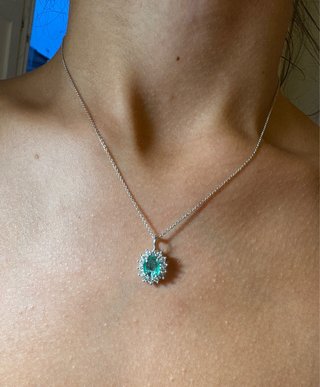 Colgante esmeralda & diamantes 18k