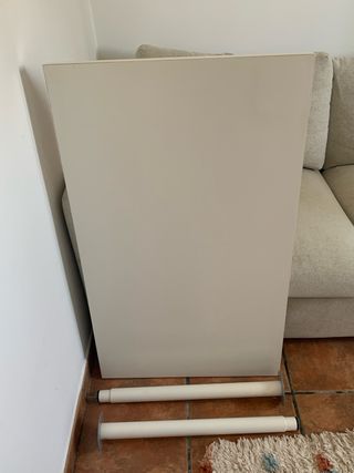 Mesa IKEA Linnmon + 2 patas Olov