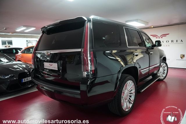 CADILLAC ESCALADE 2019