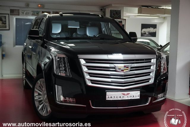 CADILLAC ESCALADE 2019