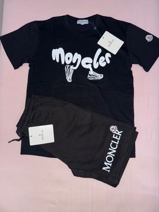 Completo Moncler: T-shirt e Shorts