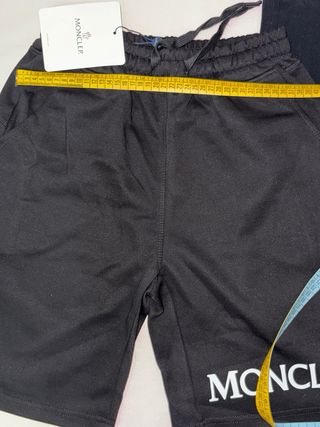 Completo Moncler: T-shirt e Shorts