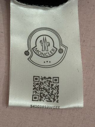 Completo Moncler: T-shirt e Shorts