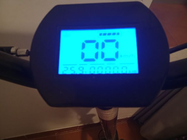 Patinete eléctrico Rollskate.