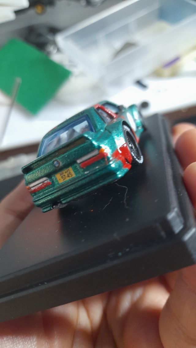 Hot Wheels BMW E30 Verde custom