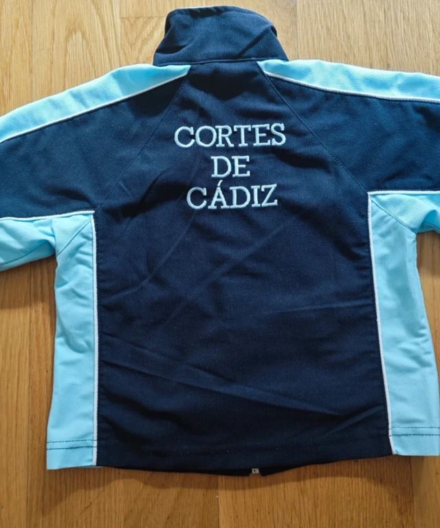 Chándal Cortes de Cádiz