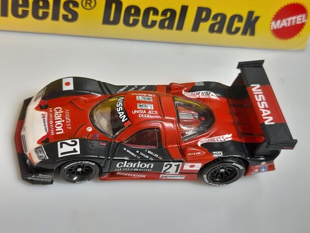 Hot Wheels Nissan R390 custom