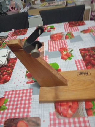 Jamonero madera rústico