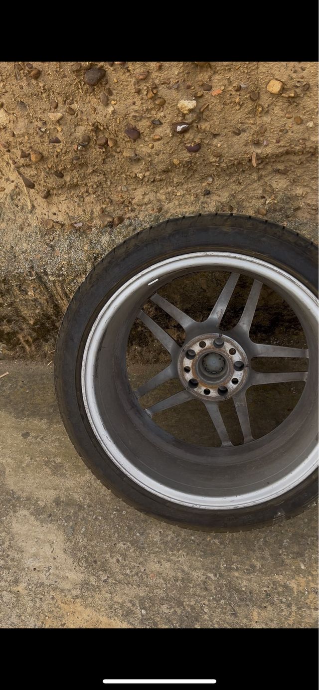 Dos  llantas Porsche Macan 18' 9J (ANCHAS)