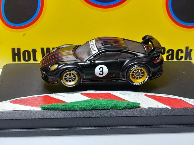 Hot Wheels Porsche 911 GT3 #3 custom