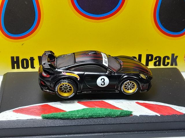 Hot Wheels Porsche 911 GT3 #3 custom