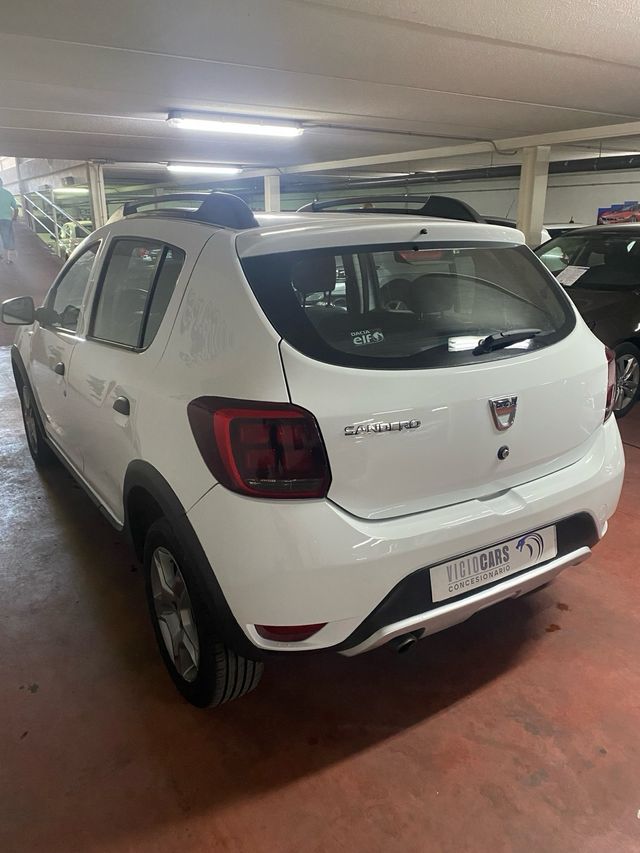 Dacia Sandero Stepway 2016
