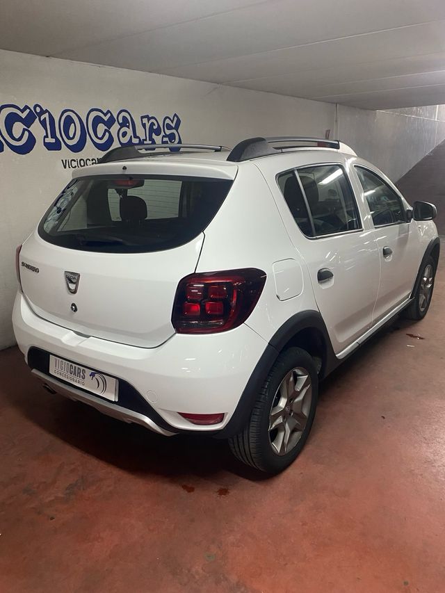 Dacia Sandero Stepway 2016