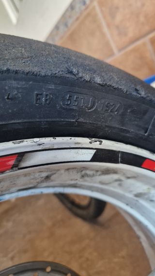 Rueda moto circuito SC0 - Slick
