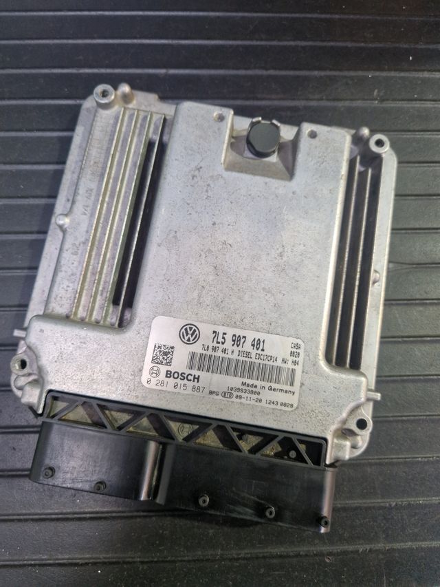 Centralita motor Porsche Cayenne 92A 3.0 TDi