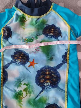 Bañador bebé neopreno,medidas en las fotos 