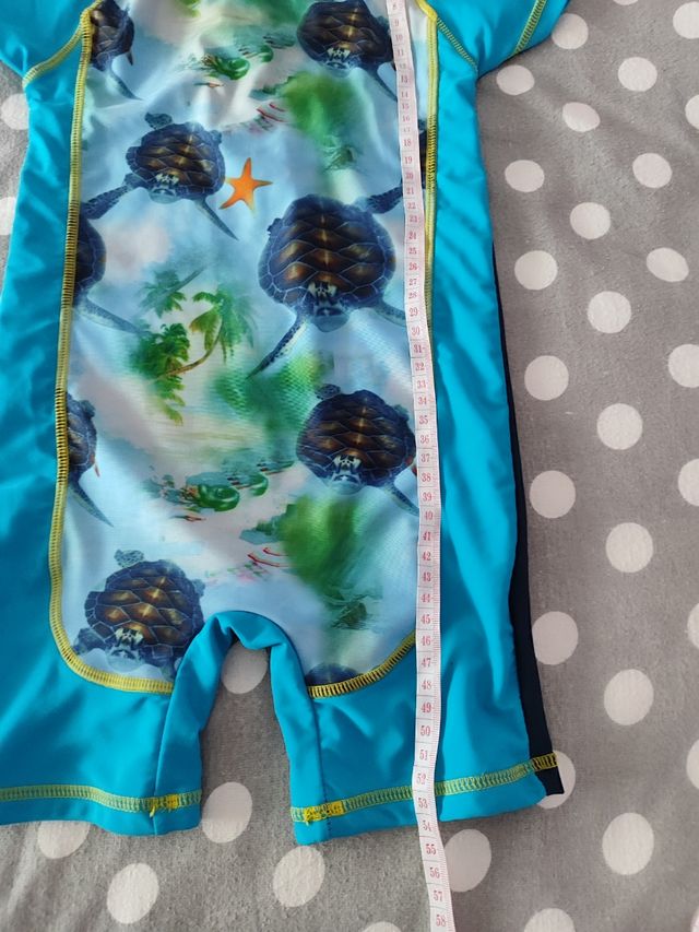 Bañador bebé neopreno,medidas en las fotos