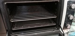 Horno 32 litros DeLonghi Sfornatutto Maxi  2000w