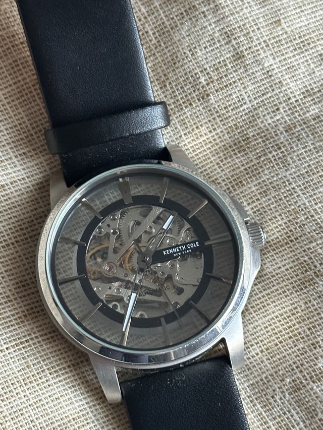 Reloj Kenneth Cole automático