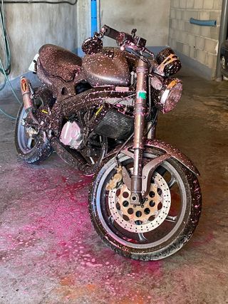 Cagiva Raptor , mito 125 : con Grupo motor nuevo