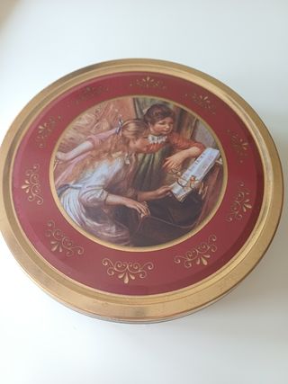 Caja vintage metálica roja y dorada