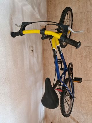 Bicicleta "20 pulgadas" marca ORBEA
