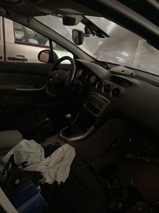 Peugeot 308 (2009) - Despiece