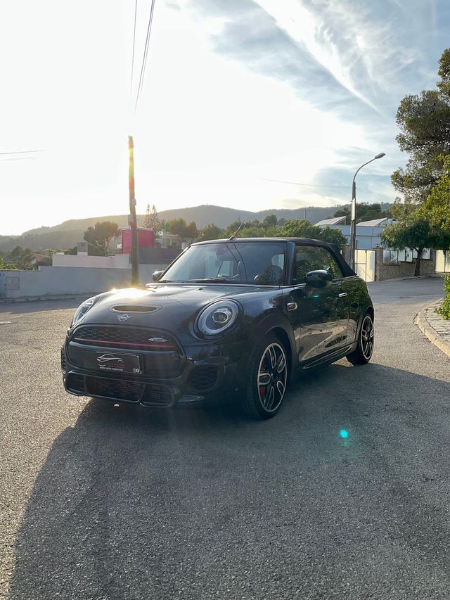 MINI MINI JOHN COOPER WORKS CABRIO