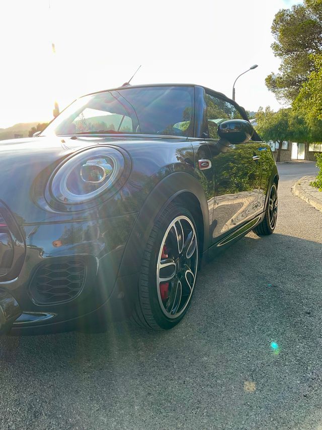 MINI MINI JOHN COOPER WORKS CABRIO