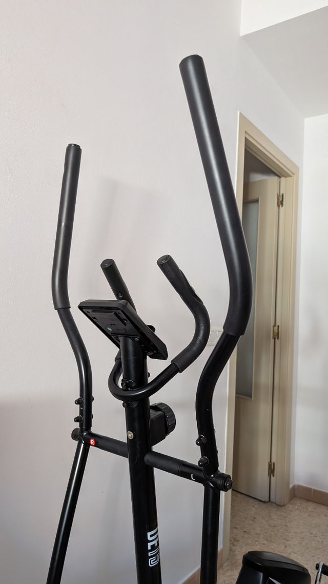 Elíptica Bodytone DE15 - ¡Como nueva!