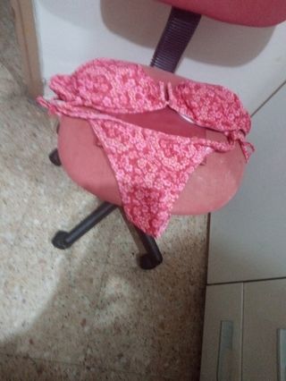 Bikini estampado rosa rojo