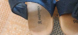 Zapatos cuña azul marino