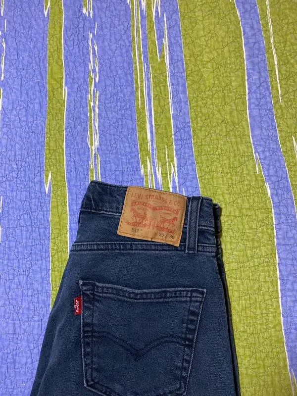 Levis 511 W29 L30 navy blue vintage recto