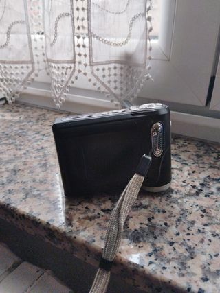 Camara video digital compacta