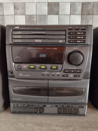 Equipo música JVC con mando leer Radio CD cassette