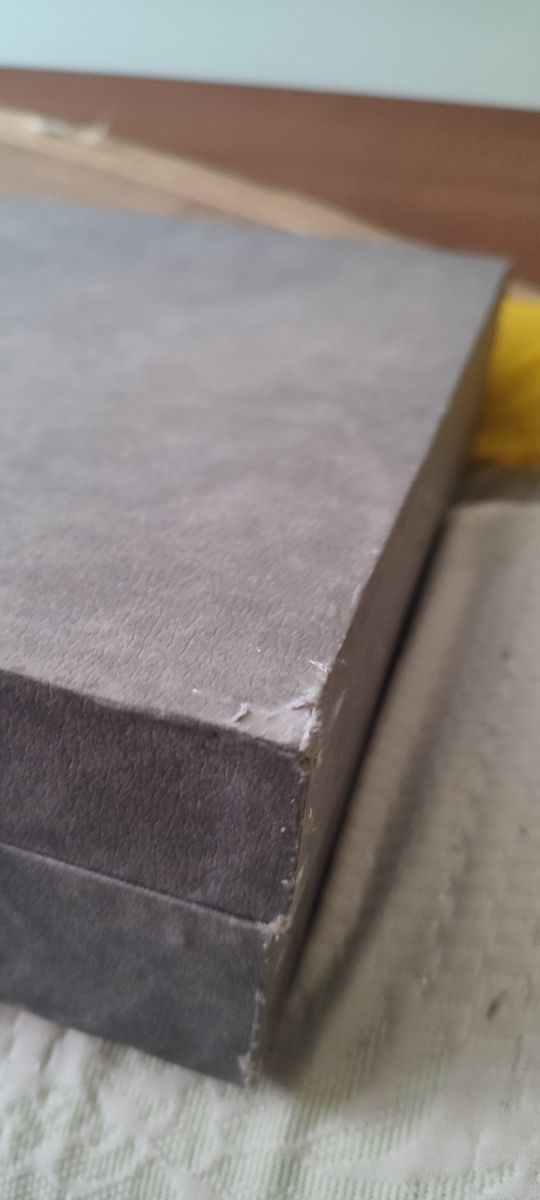 Caja doble espacio para cubiertos forrada tela