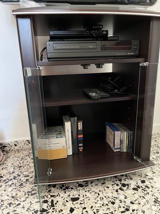 Mueble TV marrón - Madera y cristal